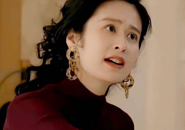 又花开》才发现央视的眼光真毒辣凯发看完《六姊妹》再看《陌上(图9)